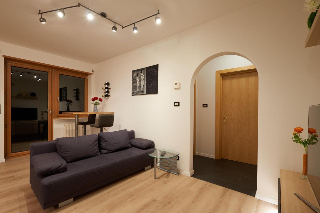 Apartment Romana